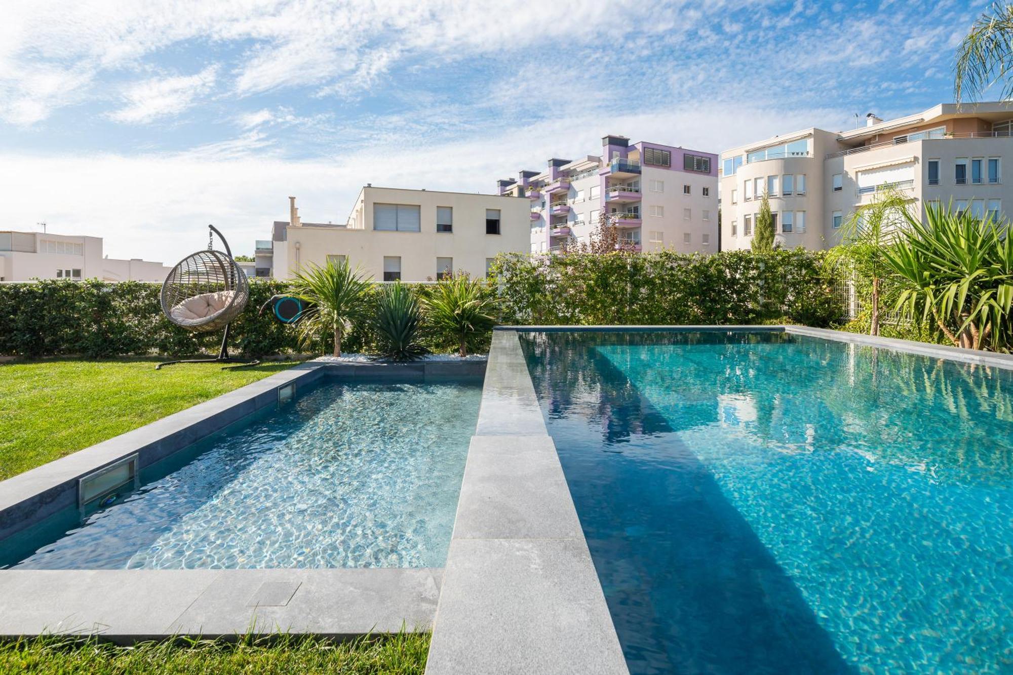 New Luxury Apartment With Private Heated Pool And Amazing Terrace With Seaview Сплит Екстериор снимка