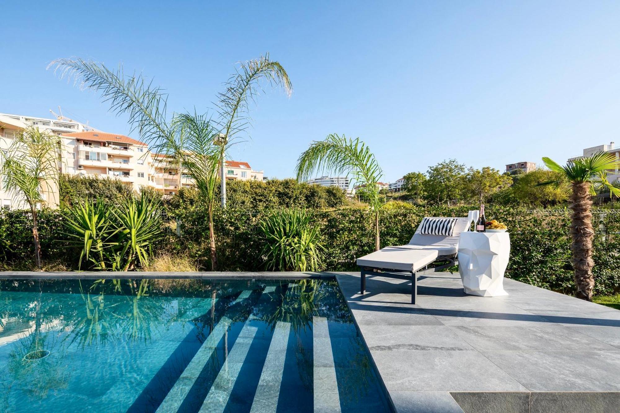 New Luxury Apartment With Private Heated Pool And Amazing Terrace With Seaview Сплит Екстериор снимка