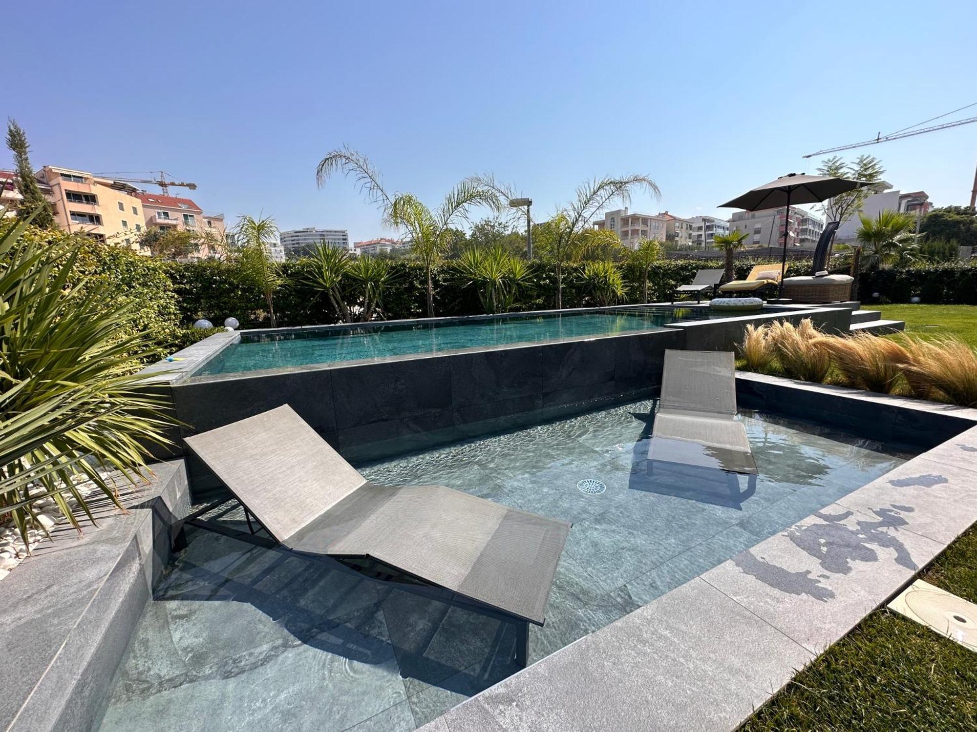 New Luxury Apartment With Private Heated Pool And Amazing Terrace With Seaview Сплит Екстериор снимка