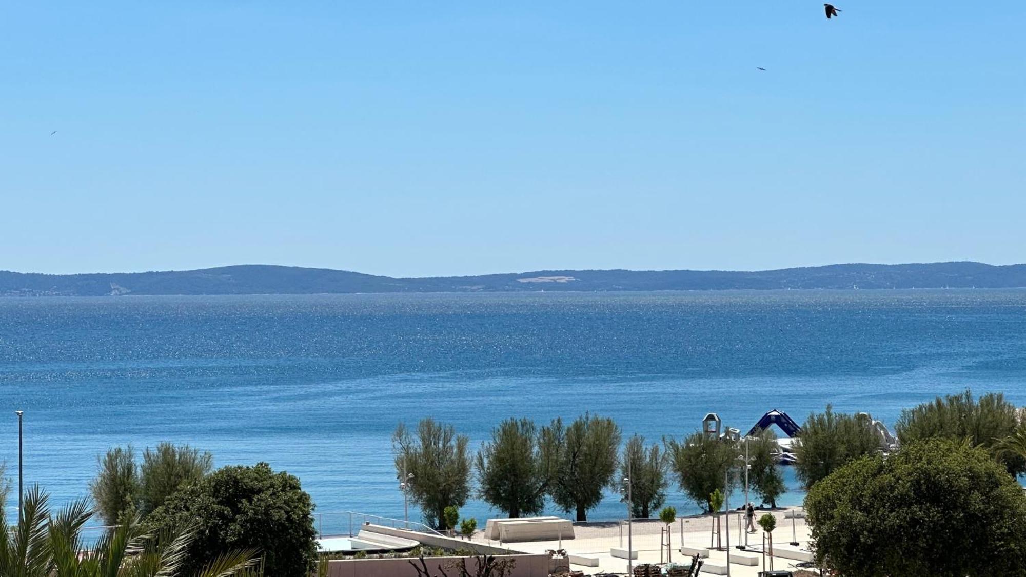 New Luxury Apartment With Private Heated Pool And Amazing Terrace With Seaview Сплит Екстериор снимка